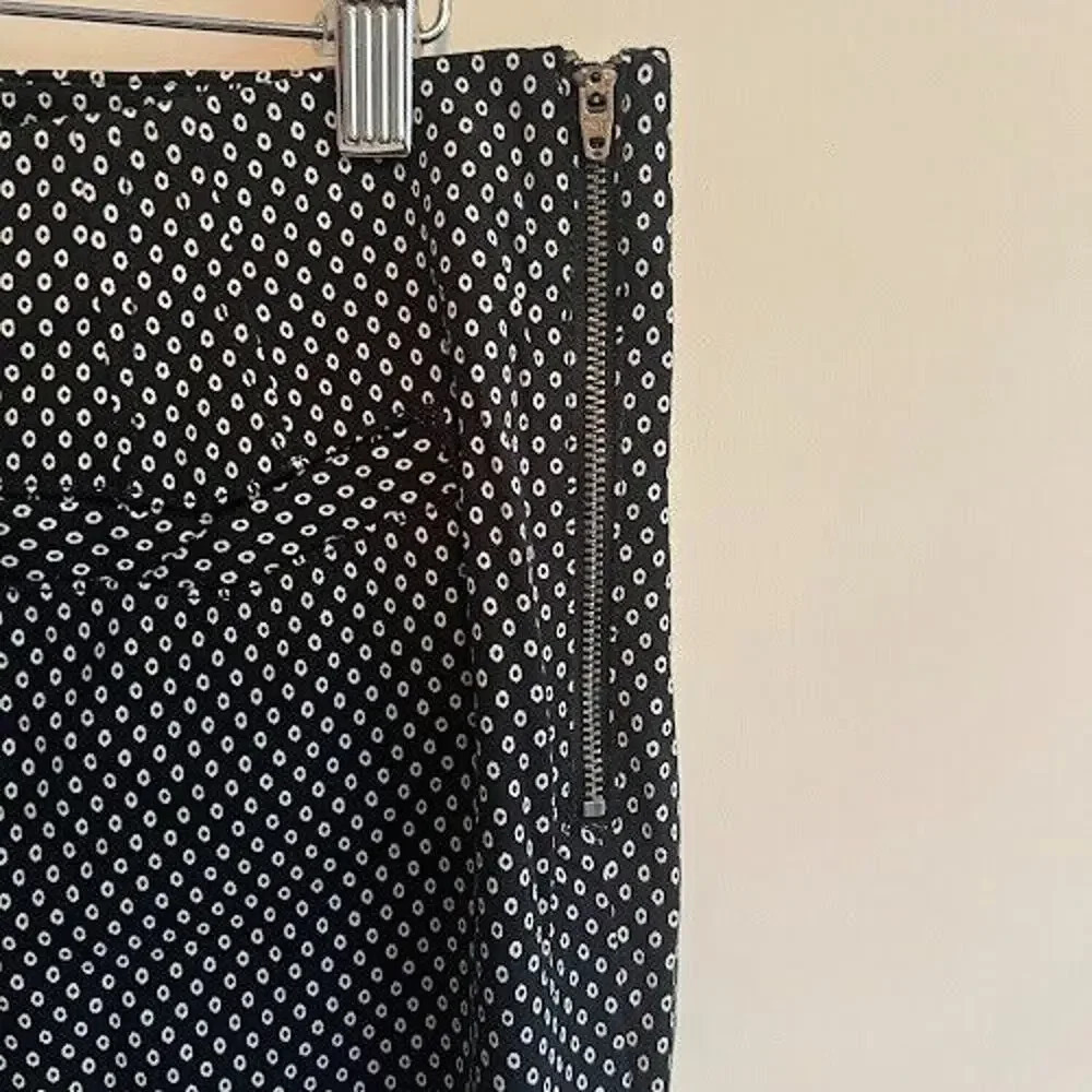 Anthropologie The Essential Slim Polka Dot Dress Pants Size 8 Black White Slim